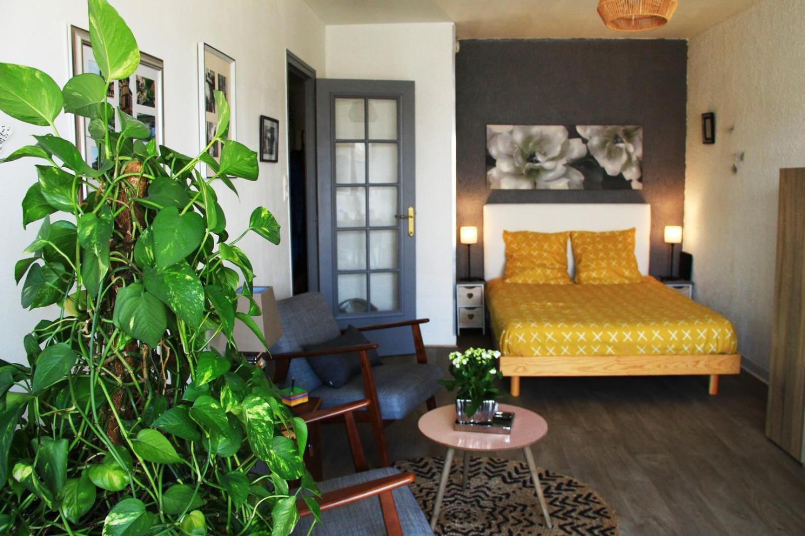 Le Clos Pichot - Studio Avec Balcon, Parking Prive - 5Mn Gare Chartres Zewnętrze zdjęcie