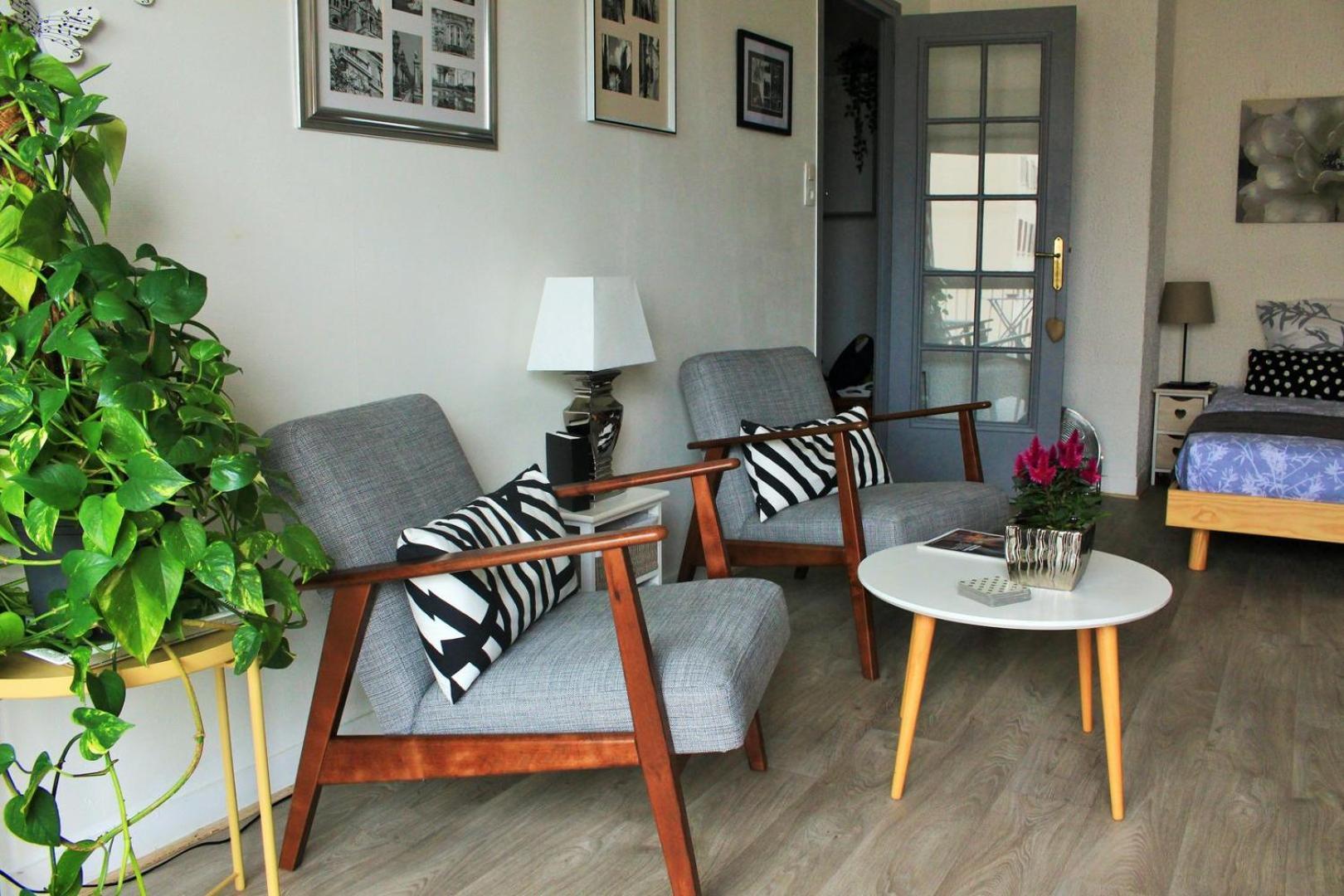 Le Clos Pichot - Studio Avec Balcon, Parking Prive - 5Mn Gare Chartres Zewnętrze zdjęcie