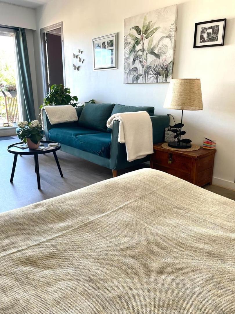 Le Clos Pichot - Studio Avec Balcon, Parking Prive - 5Mn Gare Chartres Zewnętrze zdjęcie